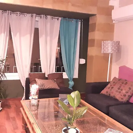 Calella-beach 아파트 *